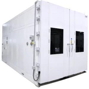 Walk-in thermal cycling test chamber for environmental reliability testing of components and systems