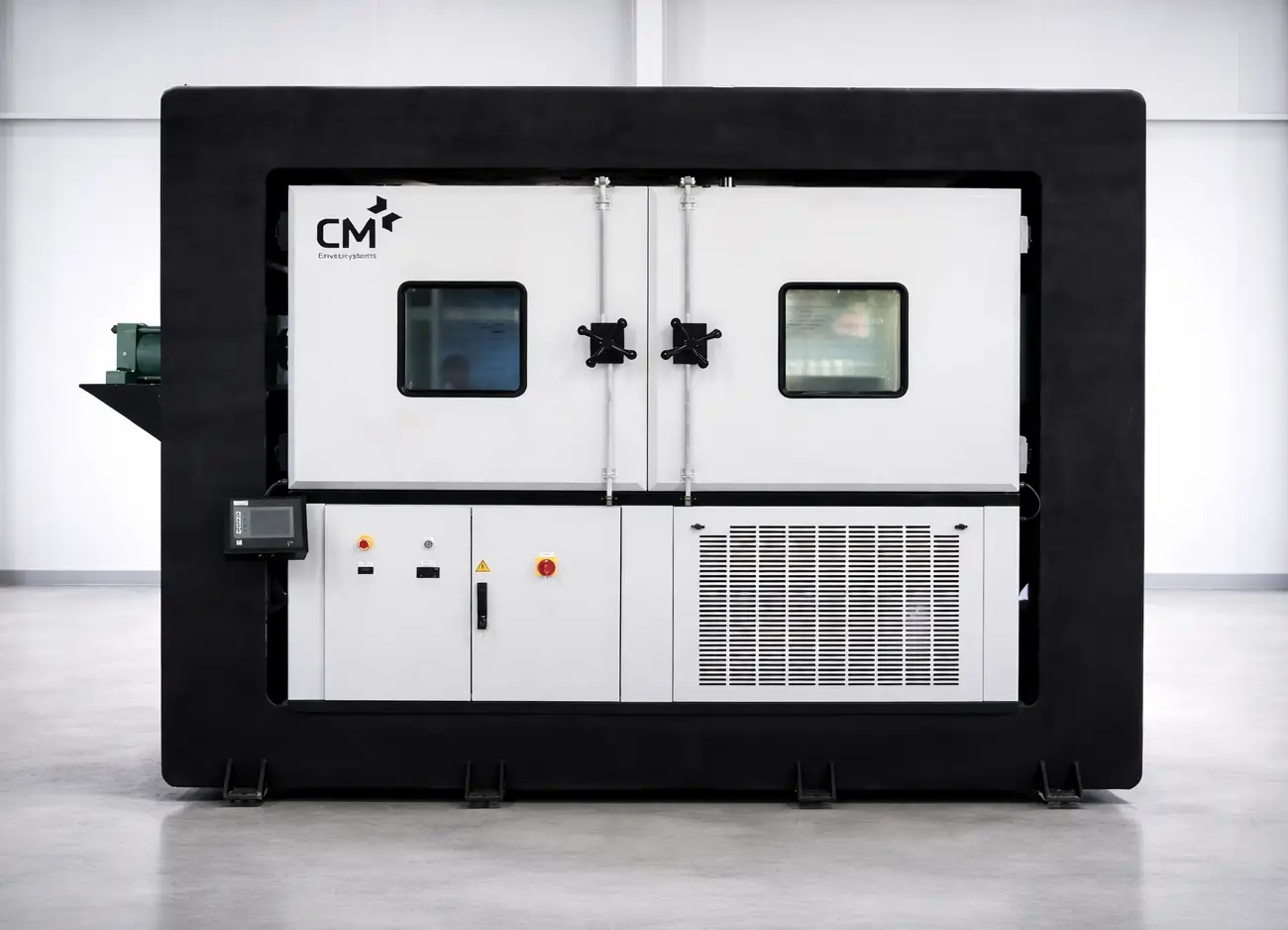 Thermo mechanical test chamber for combined temperature and mechanical loading testing